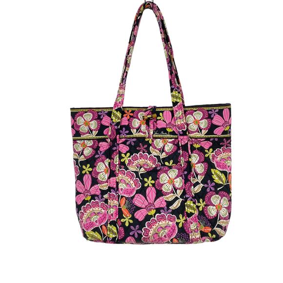 Vera Bradley Handbags - Vera Bradley Large Toggle Tote Bag Paisley